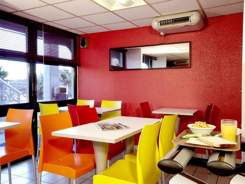 Hotel Premiere Classe Marseille Vitrolles Aéroport *